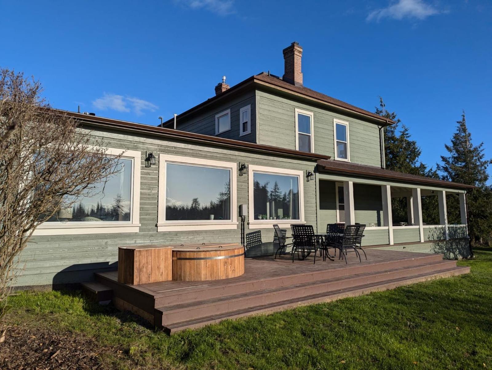 Woodside Farm Country Inn Sooke Bagian luar foto